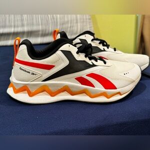 Like new Reebok shoes men’s